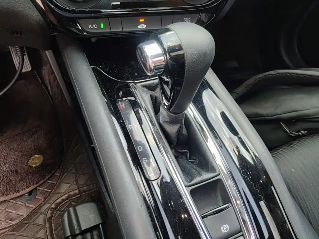 Honda Vezel 2019 — фото 14