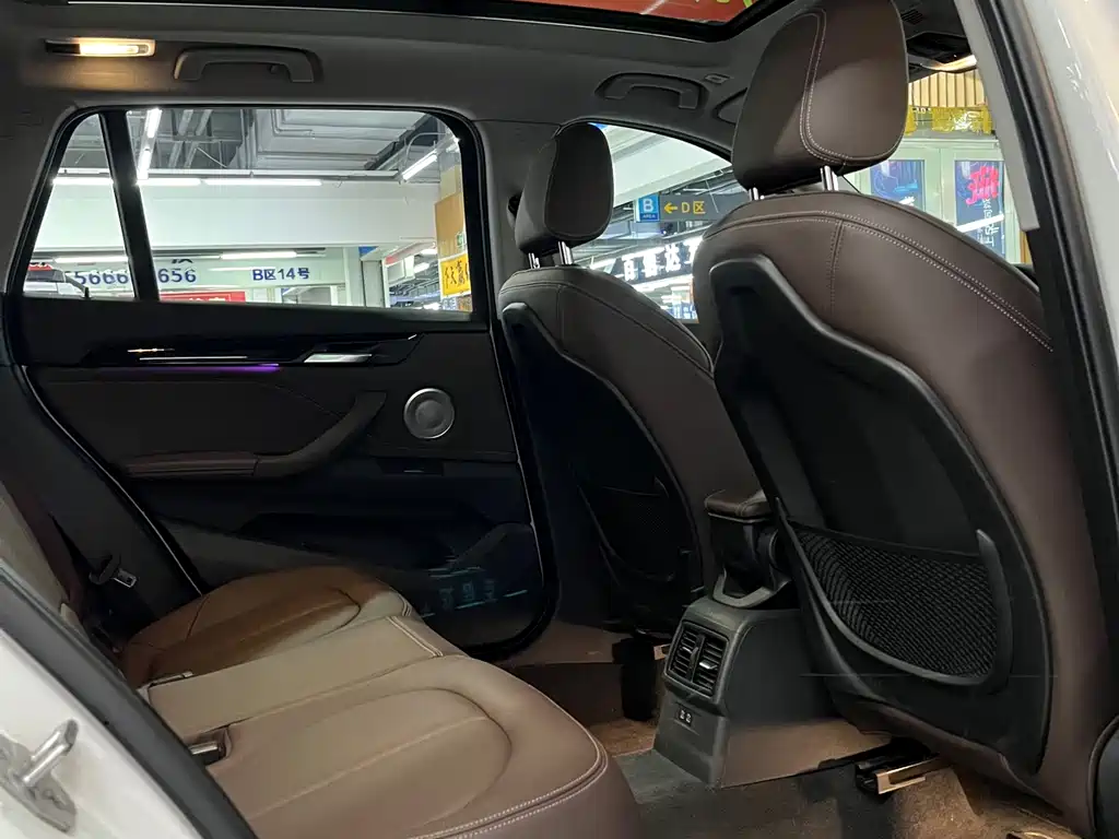 BMW X1 2021 — фото 14
