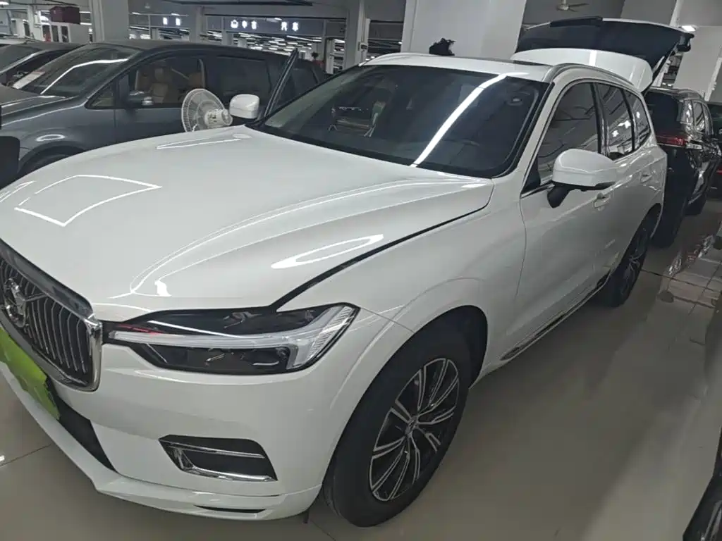 Volvo XC60 2021