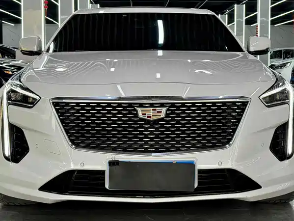 Cadillac CT6 2022