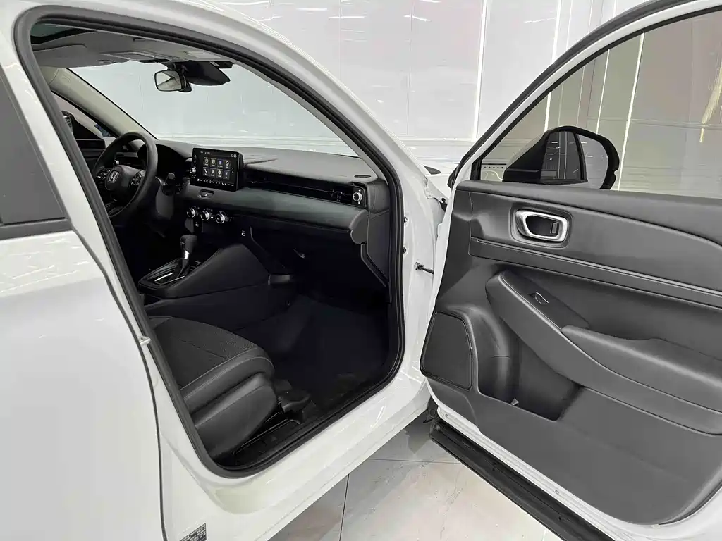 Honda Vezel 2023 — фото 19
