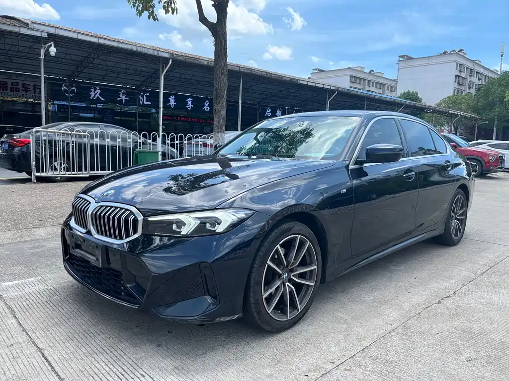 BMW 3 Series 2023