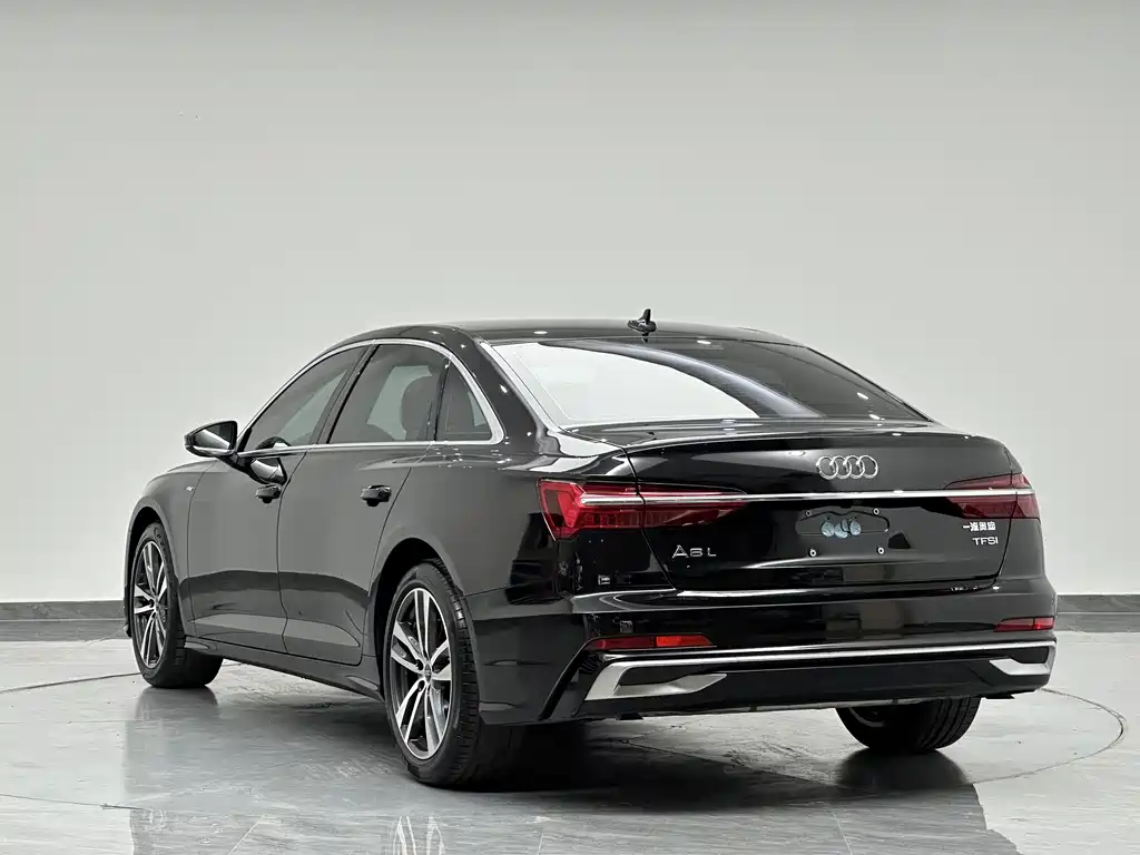 Audi A6L 2023