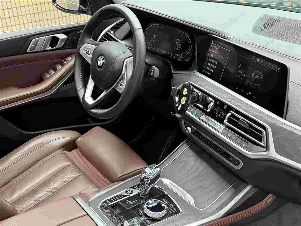 BMW X7 2020 — фото 10