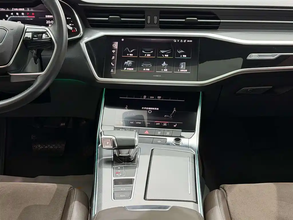 Audi A7L 2022 — фото 25