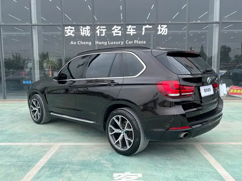 BMW X5 2015 — фото 18