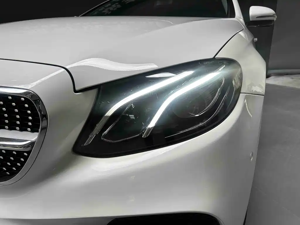 Mercedes-Benz E-Class 2019