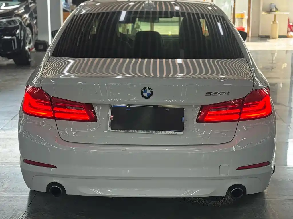 BMW 5 Series 2020