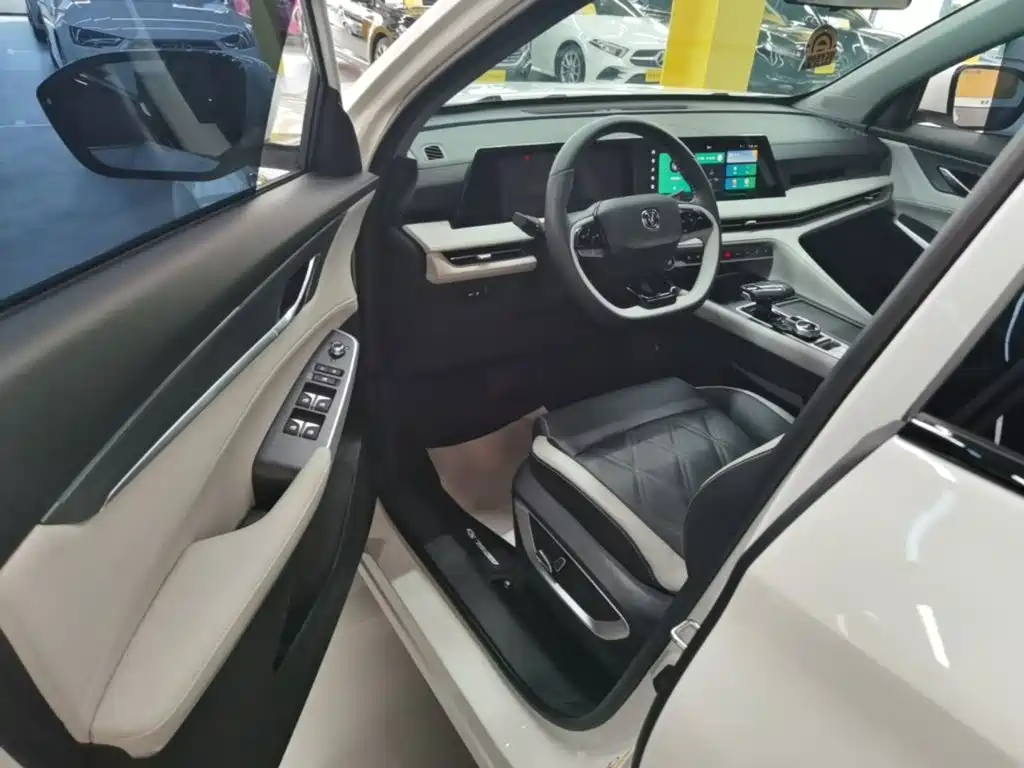 Changan CS75 PLUS 2024 — фото 16