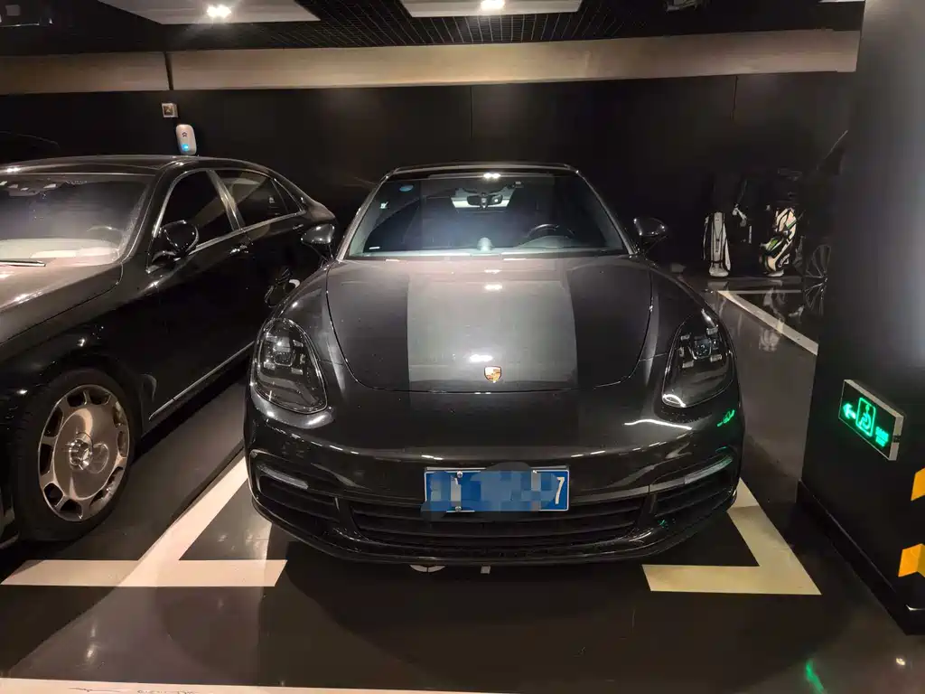 Porsche Panamera 2017 — фото 2