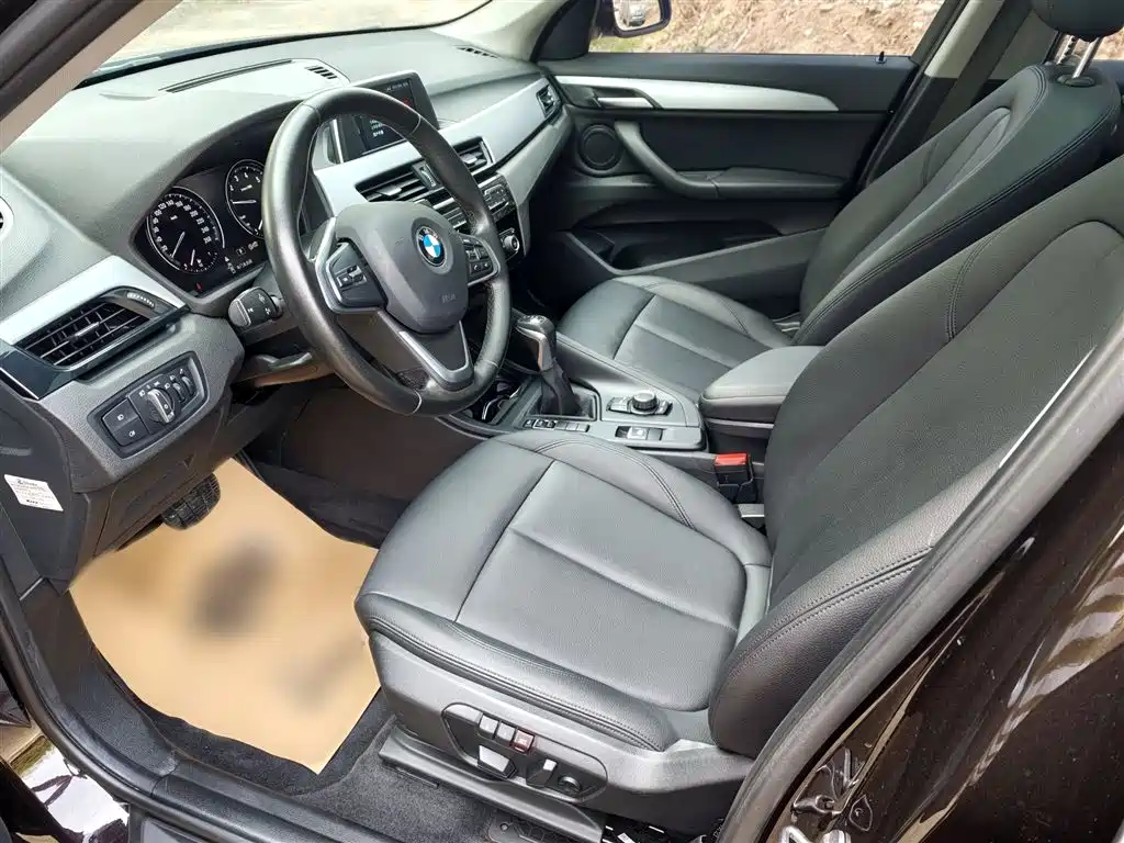 BMW X1 2019 — фото 11