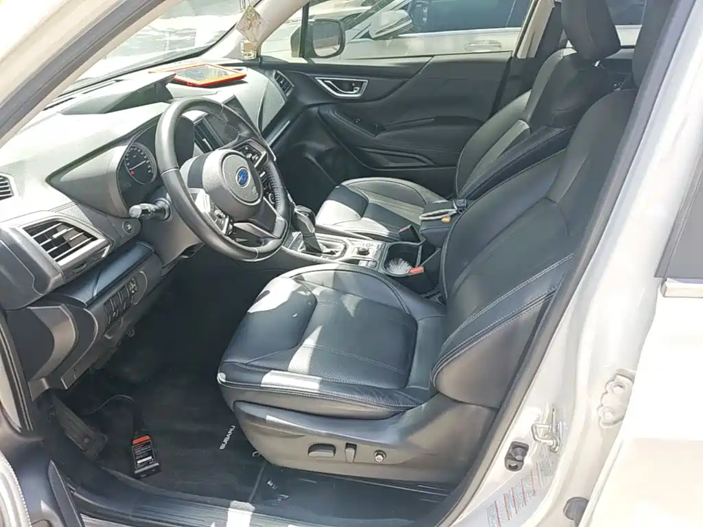 Subaru Forester 2019 — фото 15