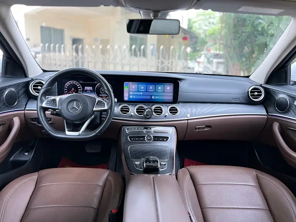 Mercedes-Benz E-Class 2018 — фото 8
