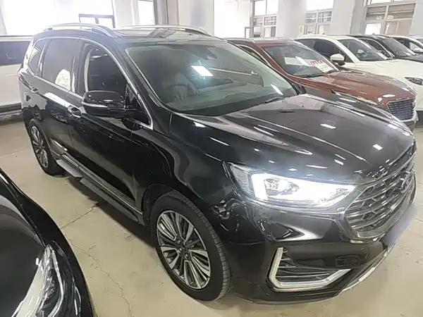 Ford Edge 2022