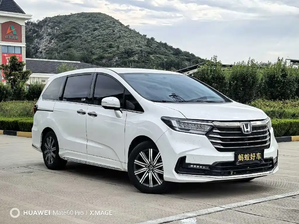 Honda Odyssey 2024 — фото 3