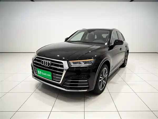Audi Q5L 2020