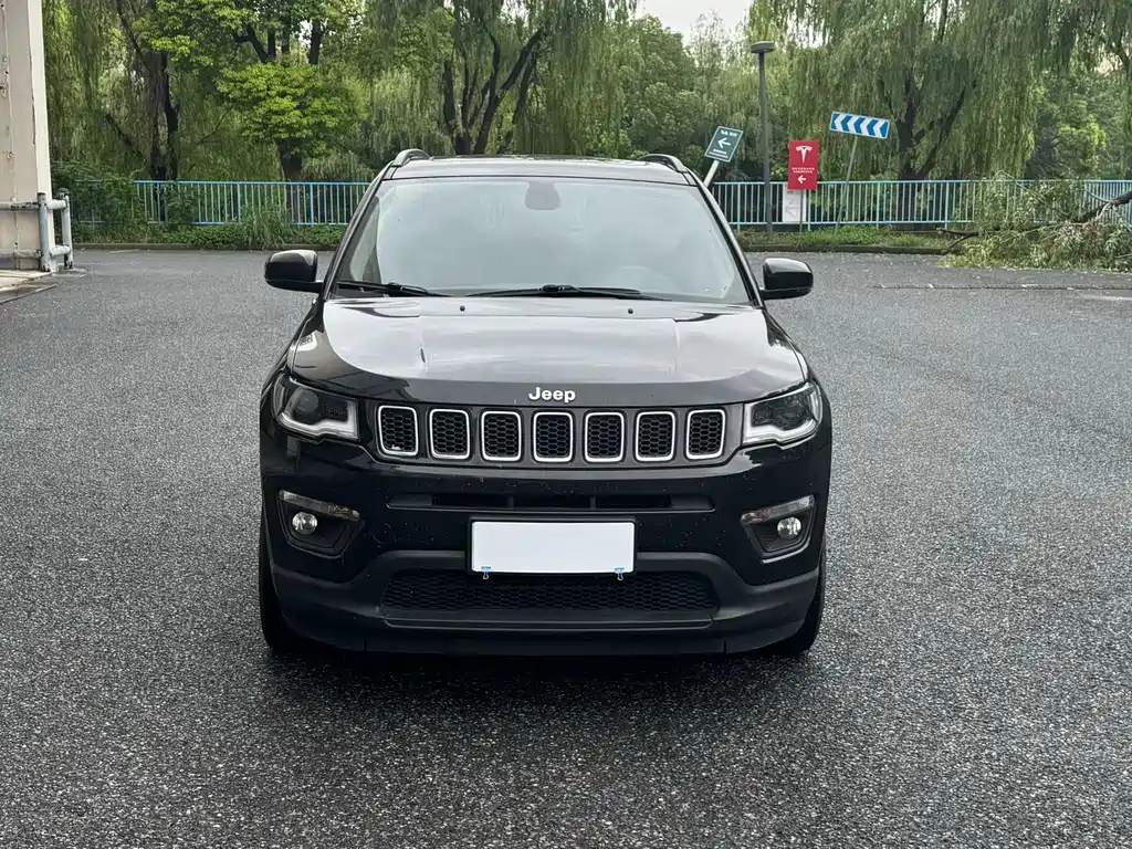 Jeep Compass 2020 — фото 2
