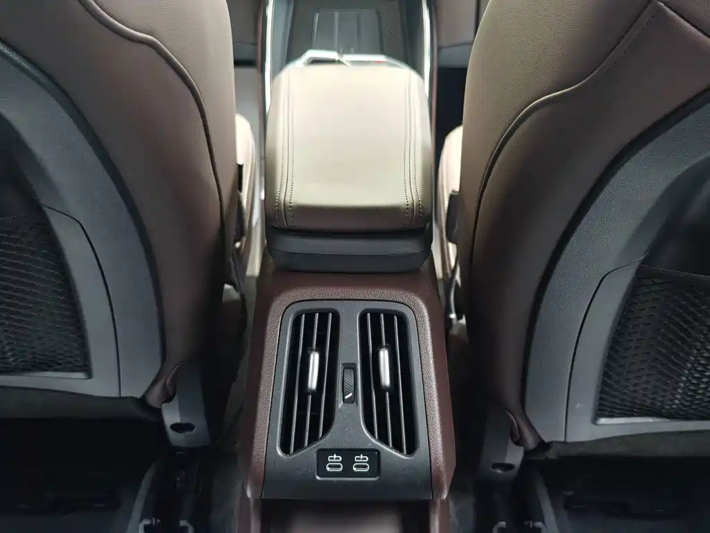 BMW X1 2024 — фото 17