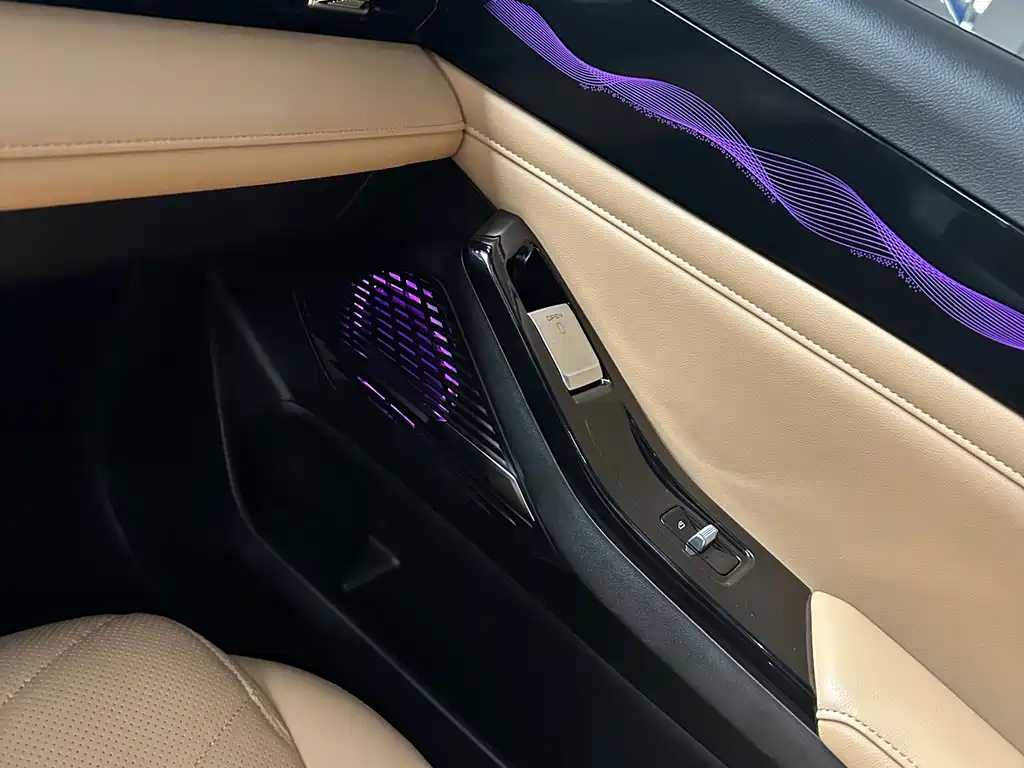 Geely Galaxy L6 2024 — фото 10