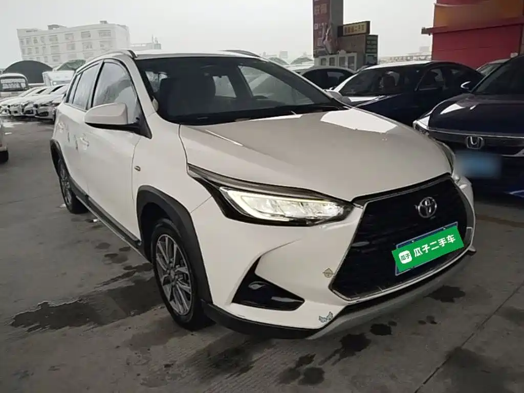 Toyota Yaris L 2021 — фото 4