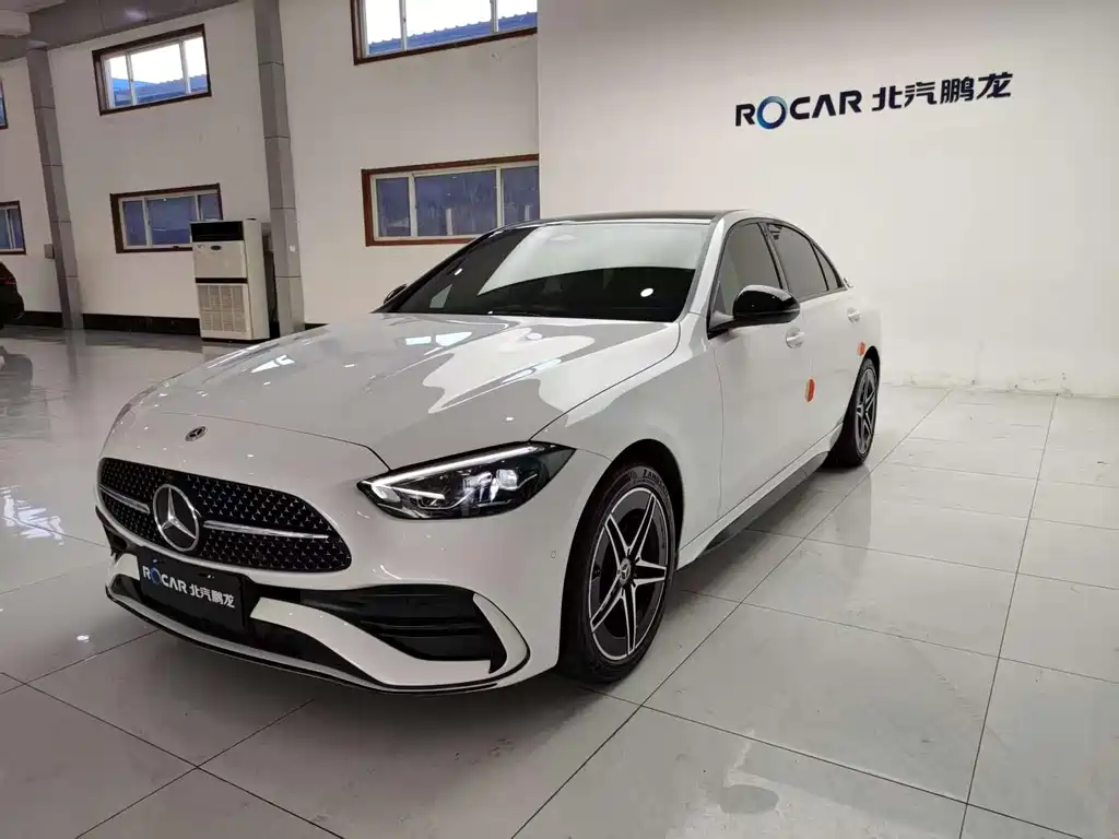 Mercedes-Benz C-Class 2023 — фото 23