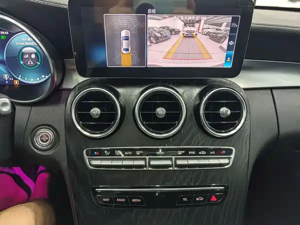 Mercedes-Benz C-Class 2020