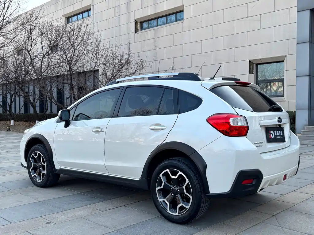Subaru XV 2013 — фото 4