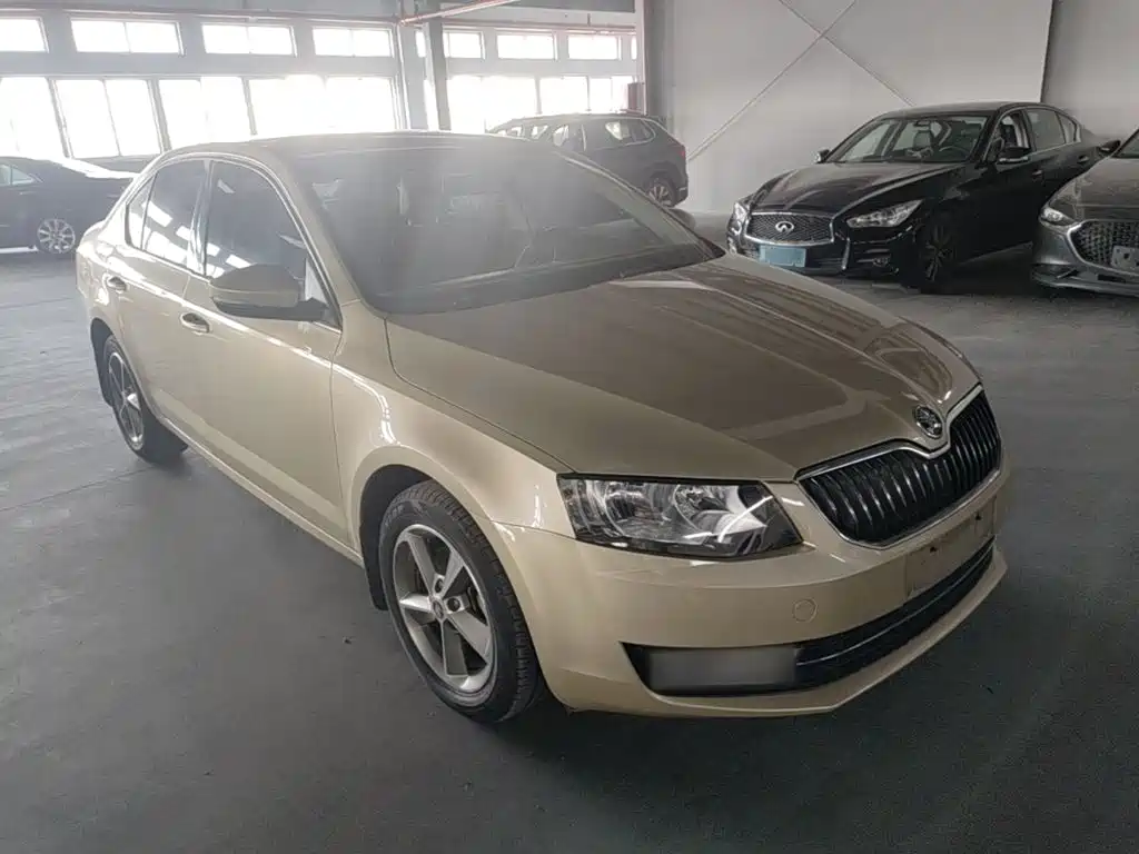 Skoda Octavia 2015 — фото 4