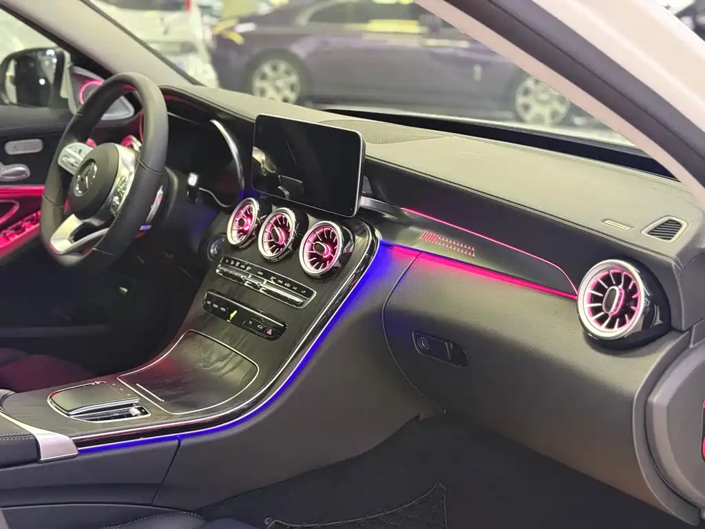 Mercedes-Benz C-Class 2020 — фото 22