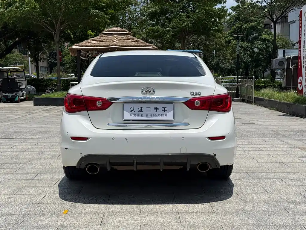 Infiniti Q50 2015 — фото 13