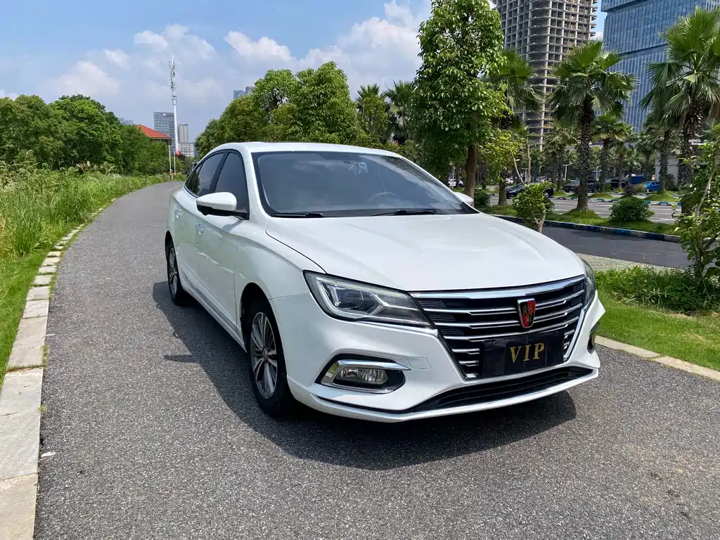 Roewe i5 2019