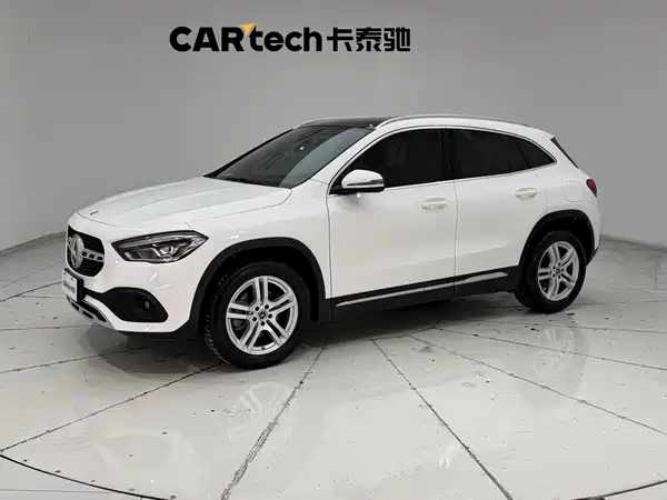 Mercedes-Benz GLA 2023