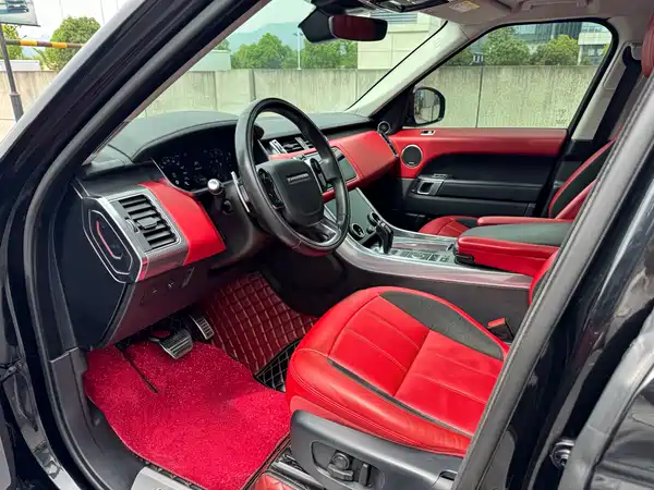 Land Rover Range Rover Sport 2020
