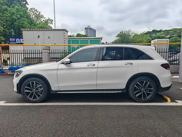 Mercedes-Benz GLC 2021