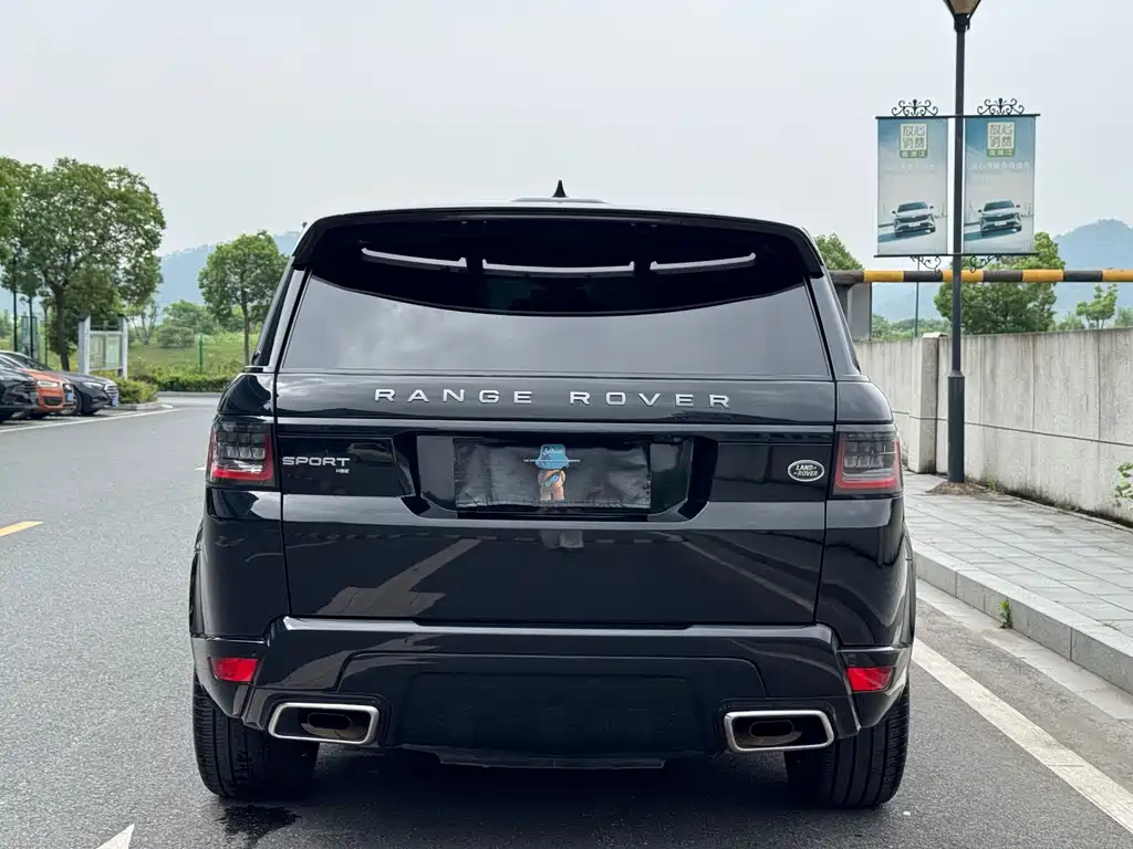 Land Rover Sport 2020 — фото 12