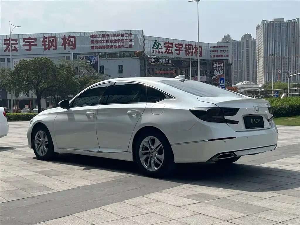 Honda Accord 2019 — фото 4