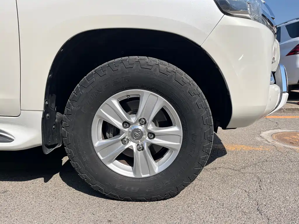 Toyota Land Cruiser 2018 — фото 19