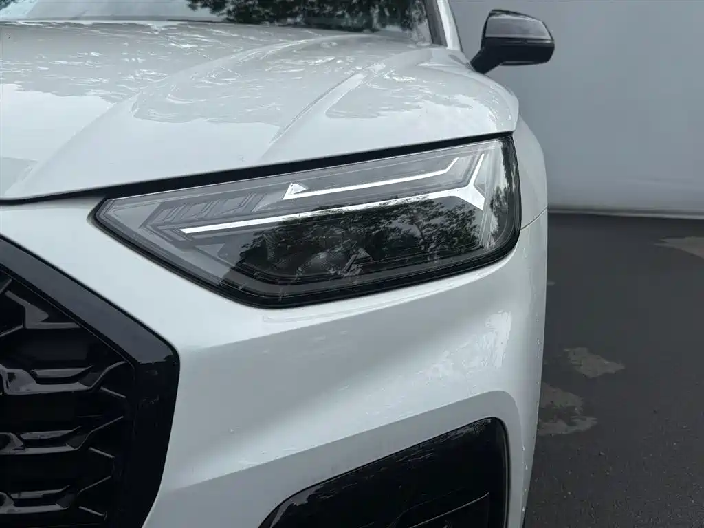 Audi Q5L Sportback 2024 — фото 22
