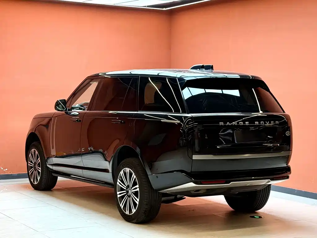 Land Rover Range Rover 2024 — фото 14
