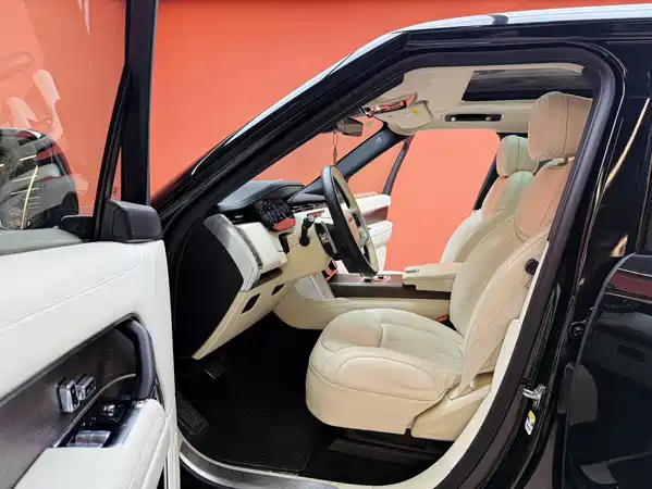 Land Rover Range Rover 2024