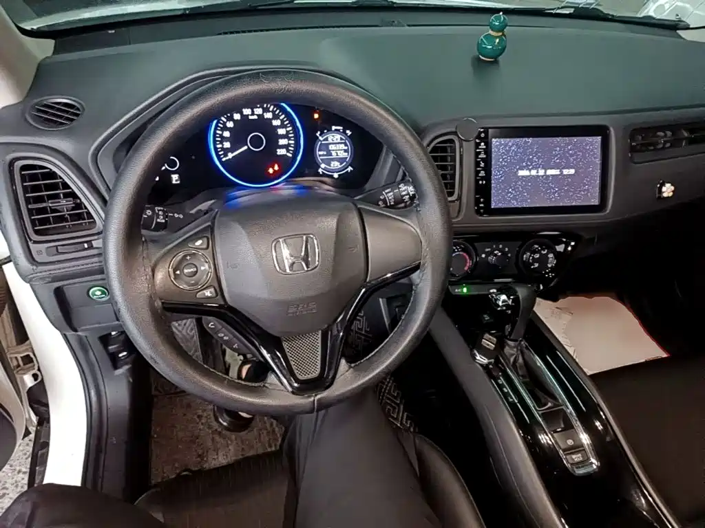 Honda Vezel 2020 — фото 10