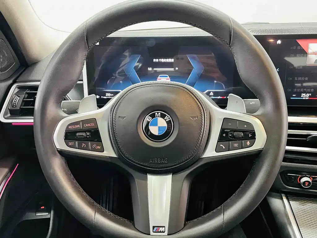 BMW 3 Series 2023 — фото 13