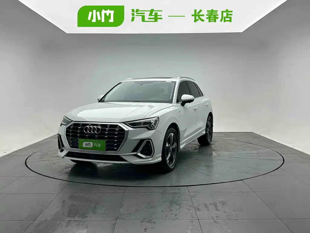 Audi Q3 2022