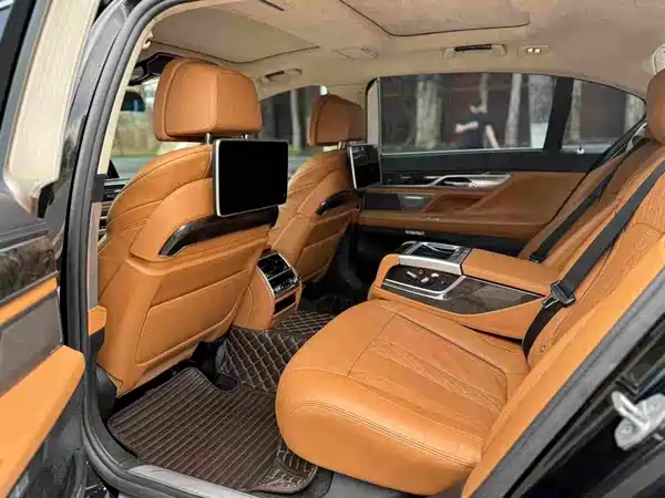BMW 7 Series 2016