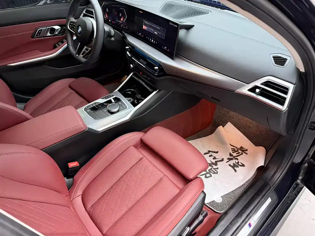 BMW 3 Series 2025 — фото 14