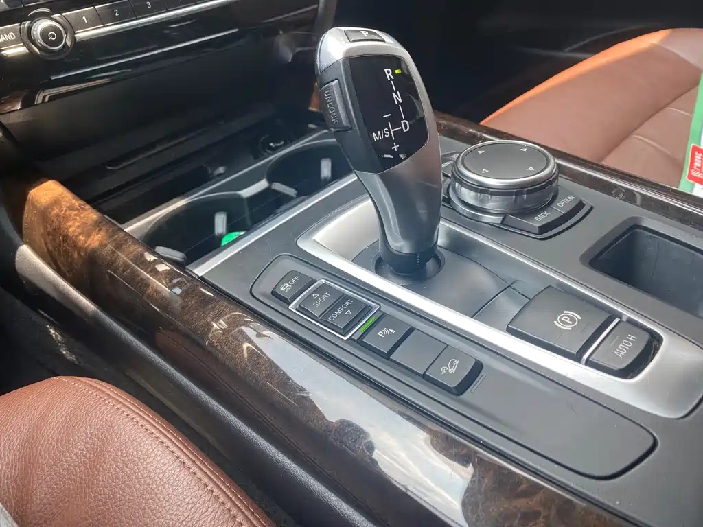 BMW X5 2015 — фото 13