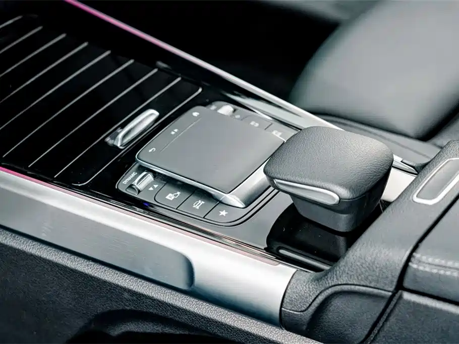 Mercedes-Benz GLB 2023 — фото 14