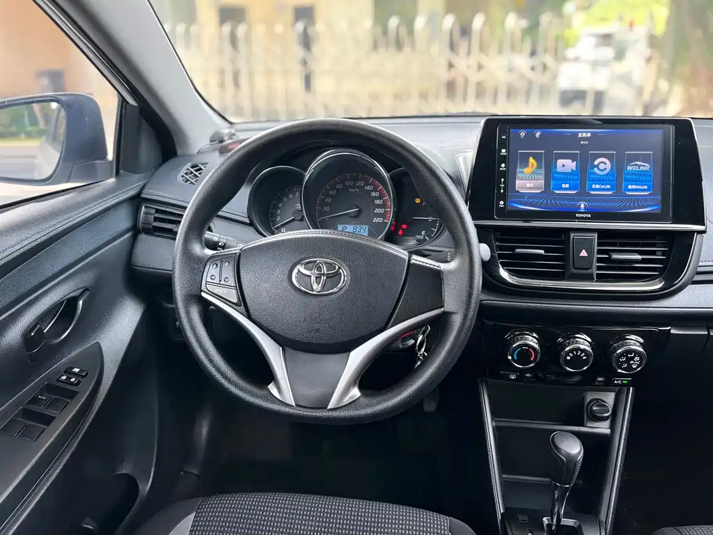 Toyota Vios 2022 — фото 11