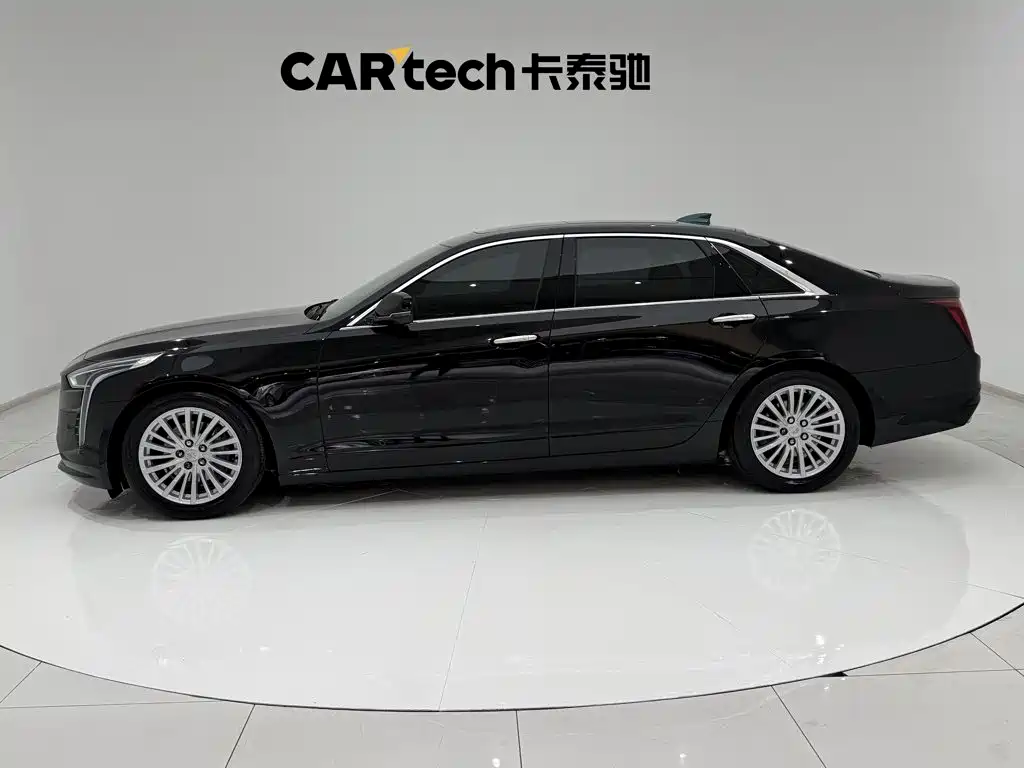 Cadillac CT6 2021 — фото 8