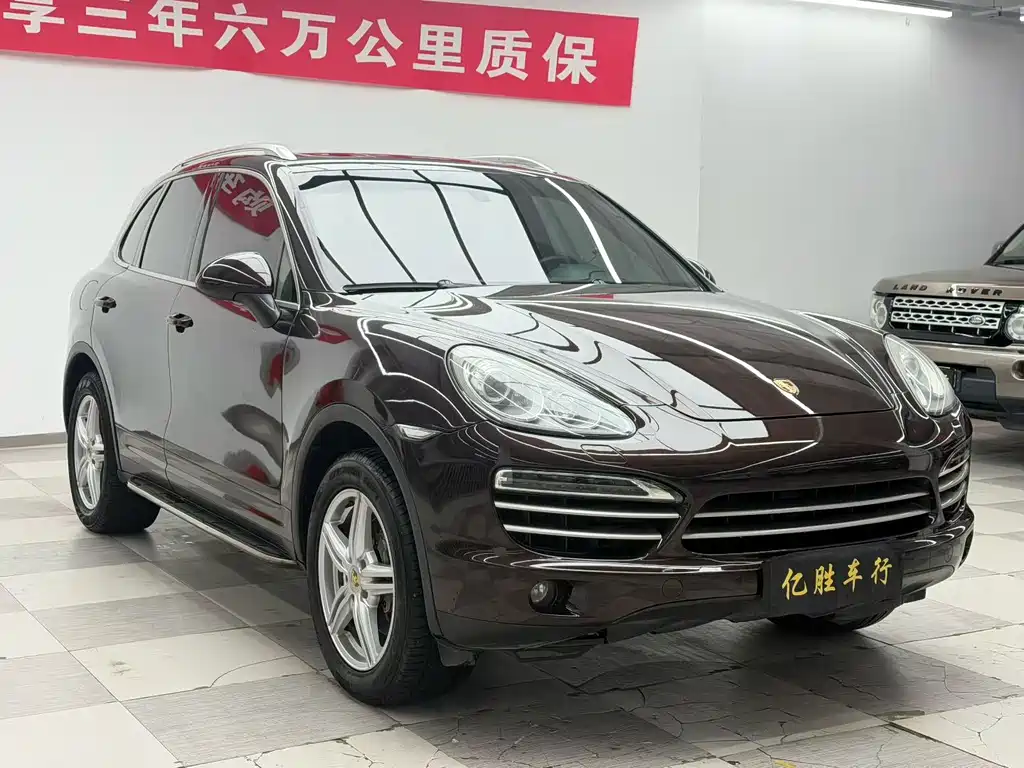 Porsche Cayenne 2013 — фото 1